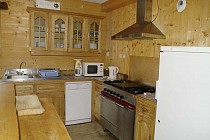 Chalet Cigales 1 - keuken met magnetron